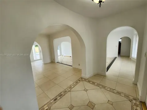 4233 S Jackson Street Hollywood FL 33021