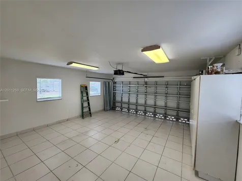 4233 S Jackson Street Hollywood FL 33021