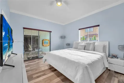 16266 SW 54th Terrace Miami FL 33185