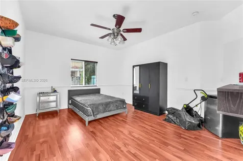 16266 SW 54th Terrace Miami FL 33185