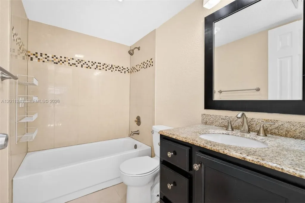 1028 Twin Lakes Drive Coral Springs FL 33071