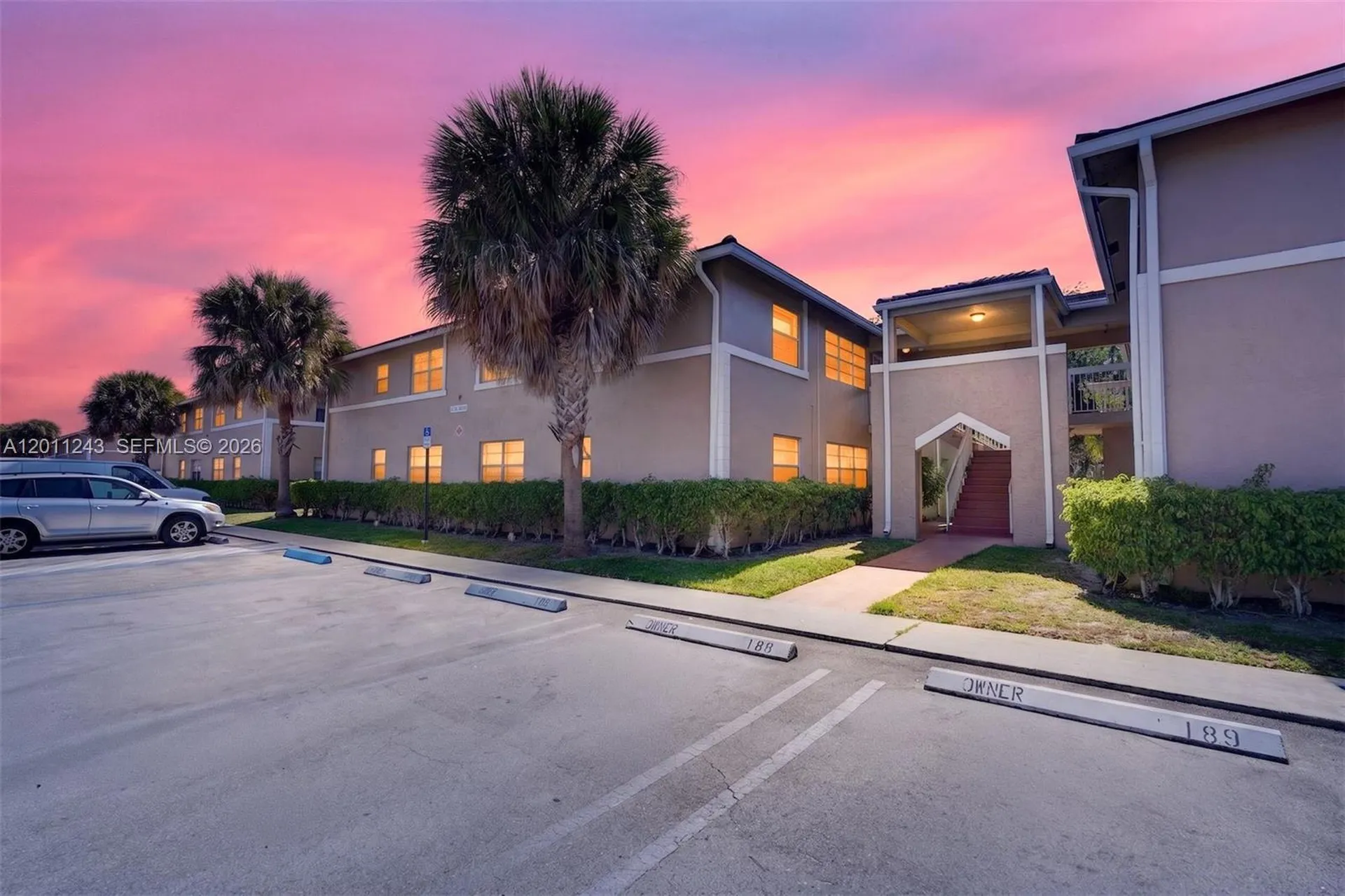1028 Twin Lakes Drive Coral Springs FL 33071