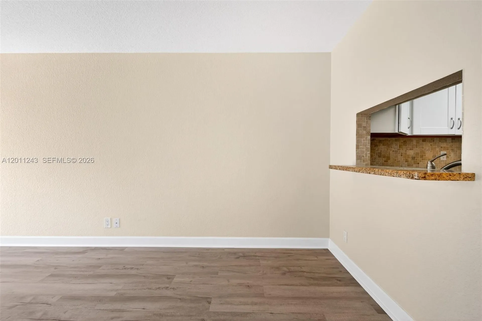 1028 Twin Lakes Drive Coral Springs FL 33071