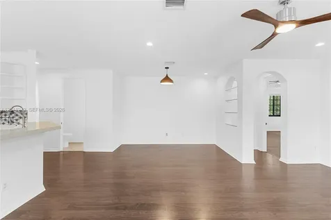 1559 Passion Vine Creek Weston FL 33326