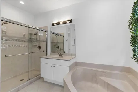 1559 Passion Vine Creek Weston FL 33326