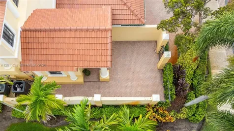1559 Passion Vine Creek Weston FL 33326