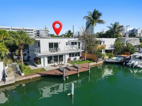 7286 Gary Avenue Miami Beach FL 33141