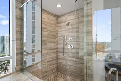 15901 Collins Avenue Sunny Isles Beach FL 33160