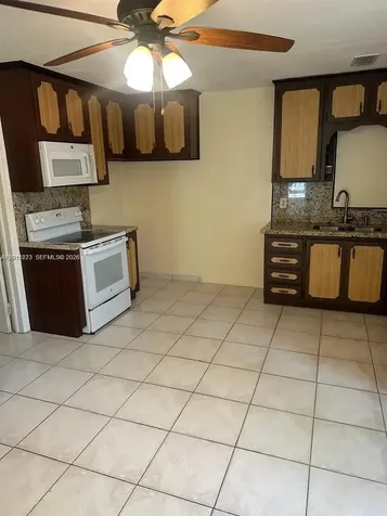 11108 Peachtree Drive Miami FL 33161