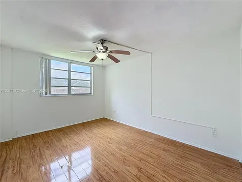 16400 NE 17th Avenue North Miami Beach FL 33162