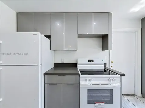 16400 NE 17th Avenue North Miami Beach FL 33162