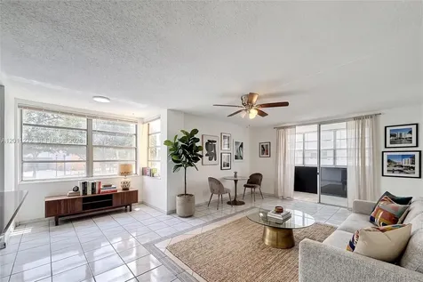 16400 NE 17th Avenue North Miami Beach FL 33162