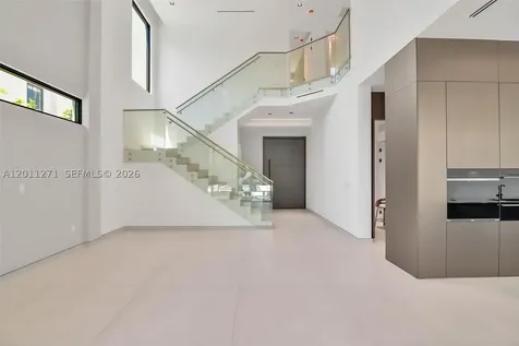 125 SW 29th Road Miami FL 33129