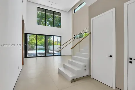 125 SW 29th Road Miami FL 33129