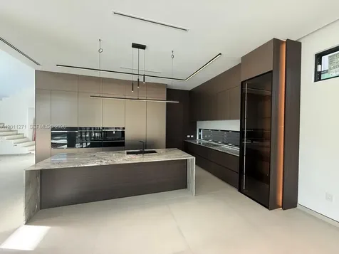 125 SW 29th Road Miami FL 33129