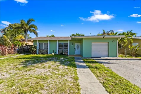 6880 Scott Street Hollywood FL 33024