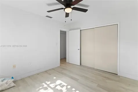 6880 Scott Street Hollywood FL 33024