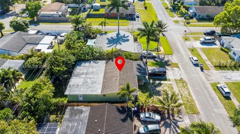 6880 Scott Street Hollywood FL 33024