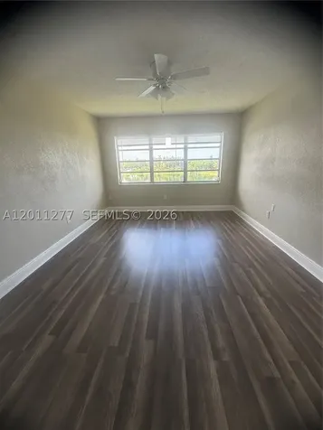 879 NE 195th Street Miami FL 33179