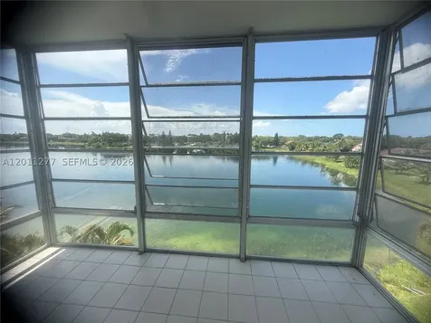 879 NE 195th Street Miami FL 33179