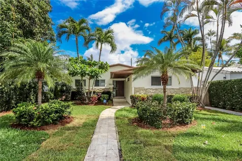 1333 Tyler Street Hollywood FL 33019