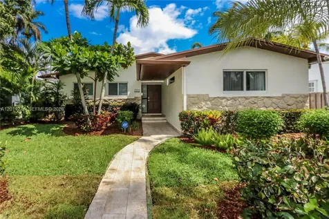 1333 Tyler Street Hollywood FL 33019