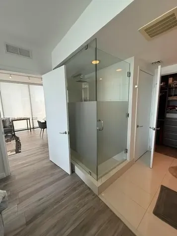 460 NE 28th Street Miami FL 33137