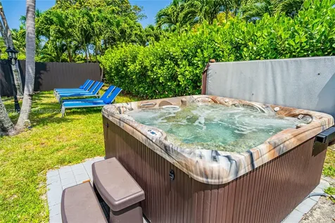 437 NE 107th Street Miami FL 33161
