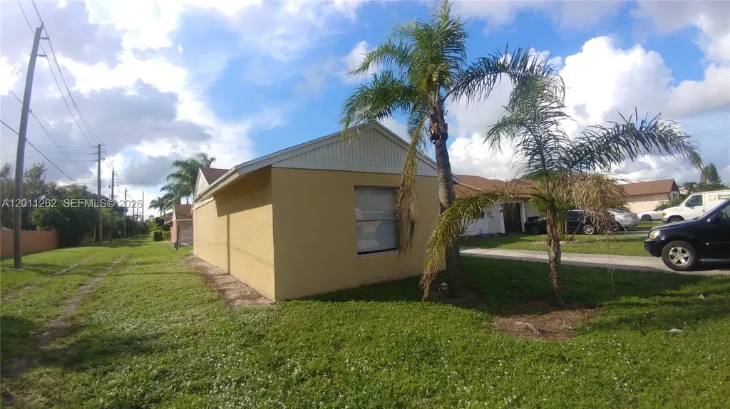 5721 Wingham Way Lake Worth FL 33463