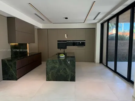 135 SW 29th Road Miami FL 33129