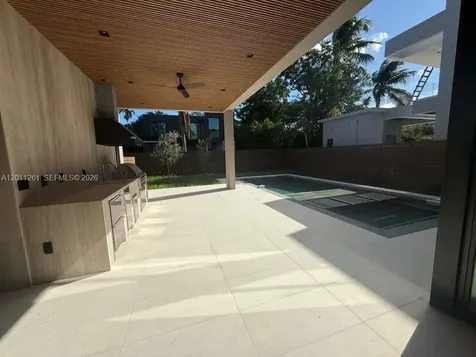 135 SW 29th Road Miami FL 33129