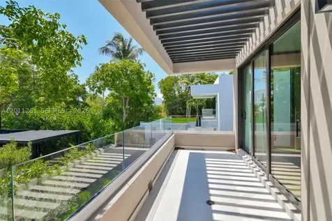 135 SW 29th Road Miami FL 33129