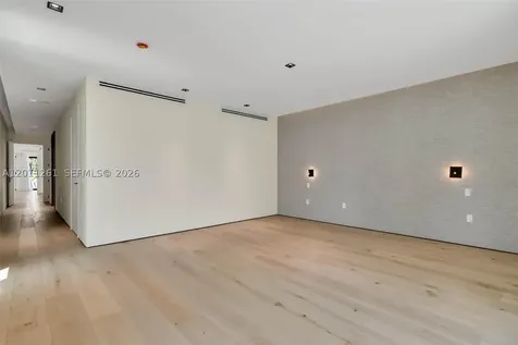 135 SW 29th Road Miami FL 33129