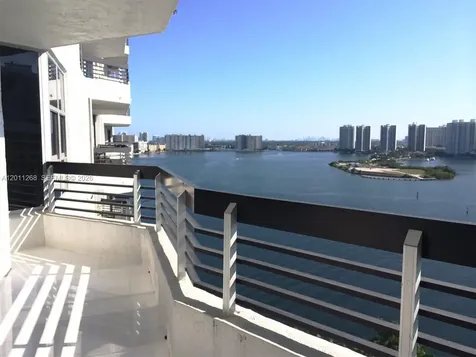 19101 NE 36th Court Aventura FL 33180