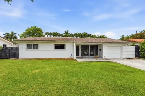 430 NW 88th Street El Portal FL 33150