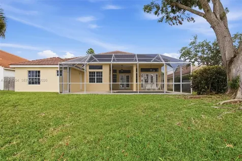 727 Lake Boulevard Weston FL 33326