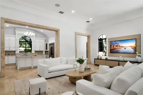 8301 SW 53rd Avenue Miami FL 33143