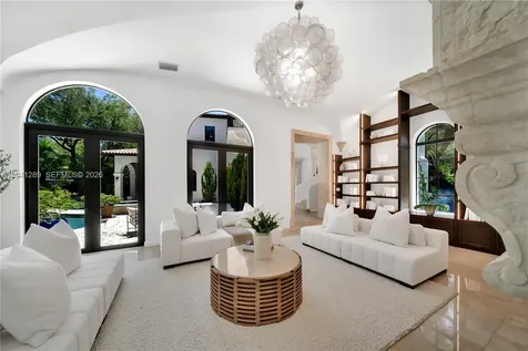8301 SW 53rd Avenue Miami FL 33143