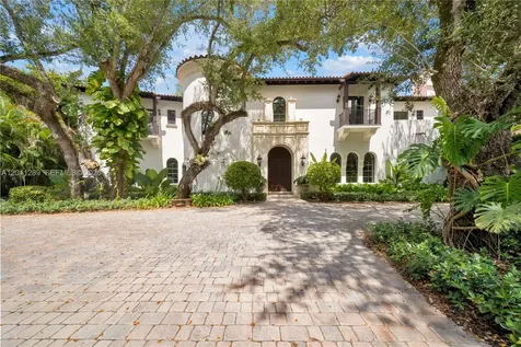 8301 SW 53rd Avenue Miami FL 33143