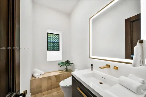 8301 SW 53rd Avenue Miami FL 33143