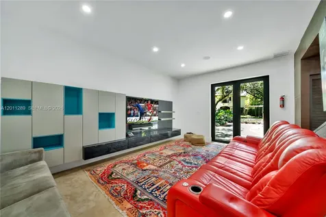 8301 SW 53rd Avenue Miami FL 33143