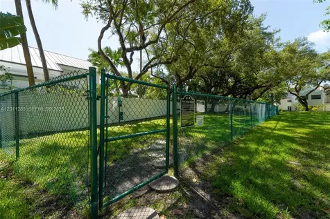 1981 S Oak Haven Circle Miami FL 33179