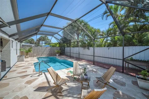 252 Malibu Circle Green Acres FL 33413