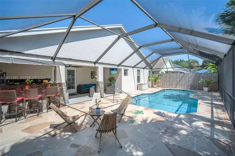 252 Malibu Circle Green Acres FL 33413