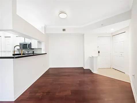 17100 N Bay Road Sunny Isles Beach FL 33160