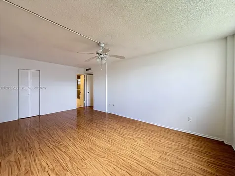 16400 NE 17th Avenue North Miami Beach FL 33162