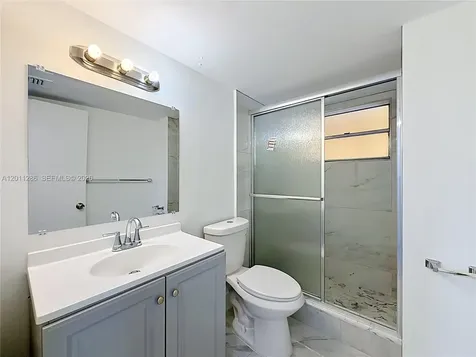16400 NE 17th Avenue North Miami Beach FL 33162