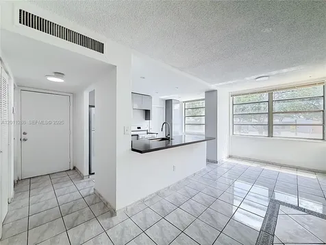 16400 NE 17th Avenue North Miami Beach FL 33162