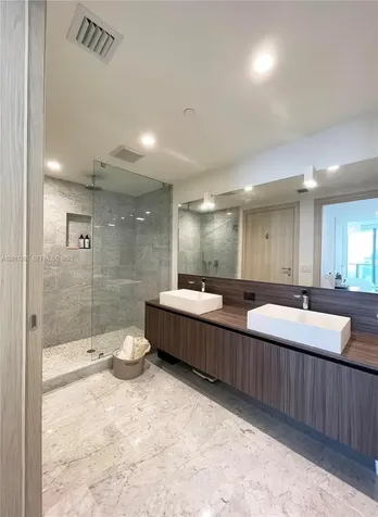 1000 Brickell Plaza Miami FL 33131
