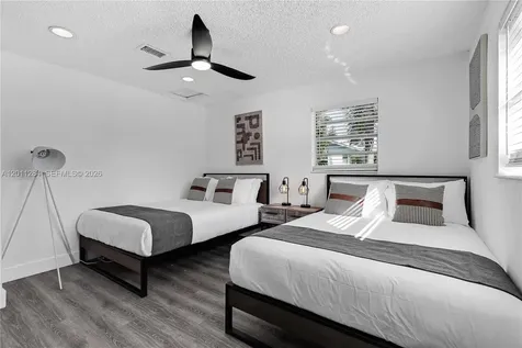 7471 Hope Street Hollywood FL 33024